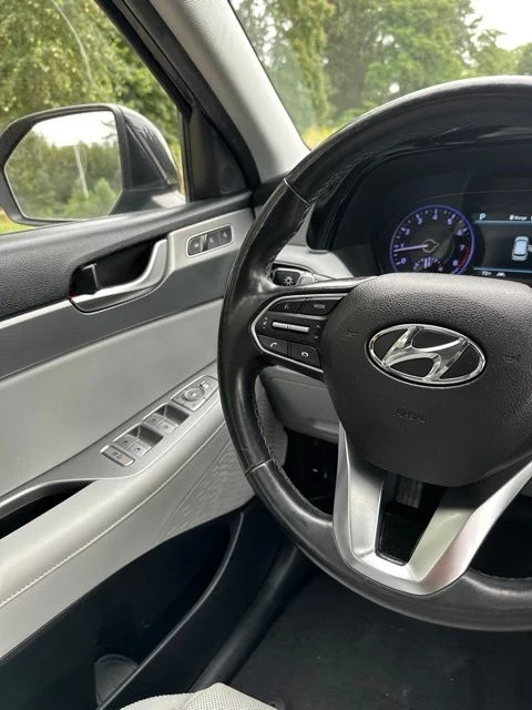 Used 2020 Moonlight Cloud Hyundai SEL image 13