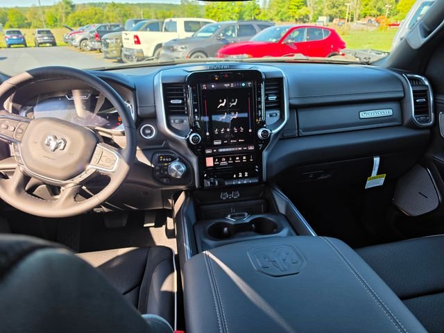 New 2027 Diamond Black Crystal Pearl-Coat Exterior Paint RAM Laramie image 11