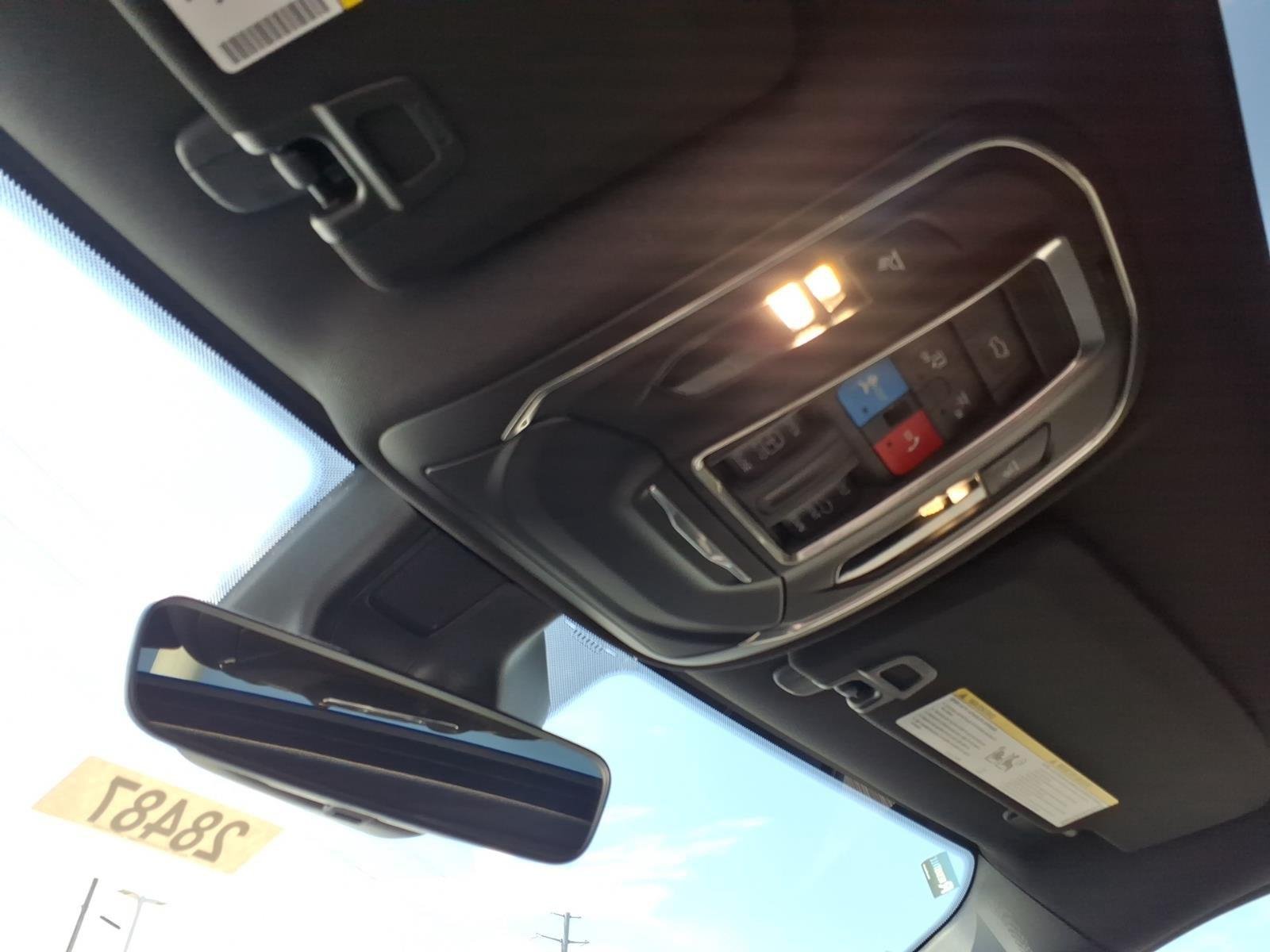 Used 2026 Bright White Clearcoat Jeep Laredo X image 9