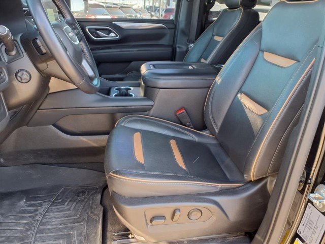 2022 GMC Yukon AT4 - Photo 9