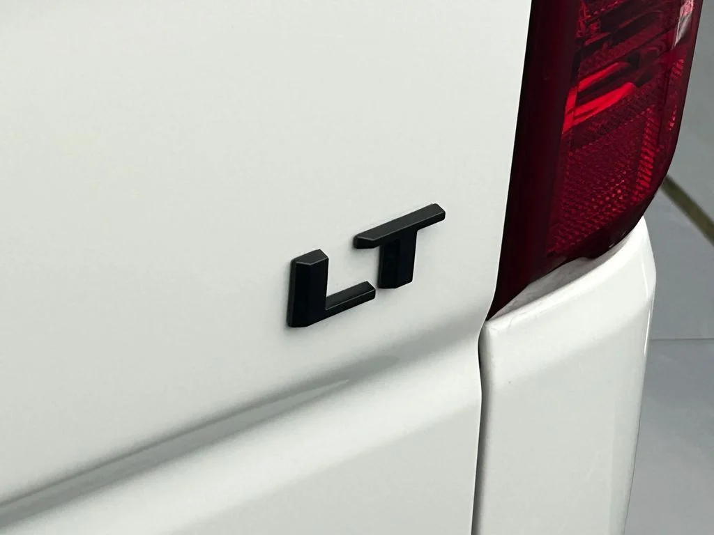 Used 2026 Summit White Chevrolet LT image 14