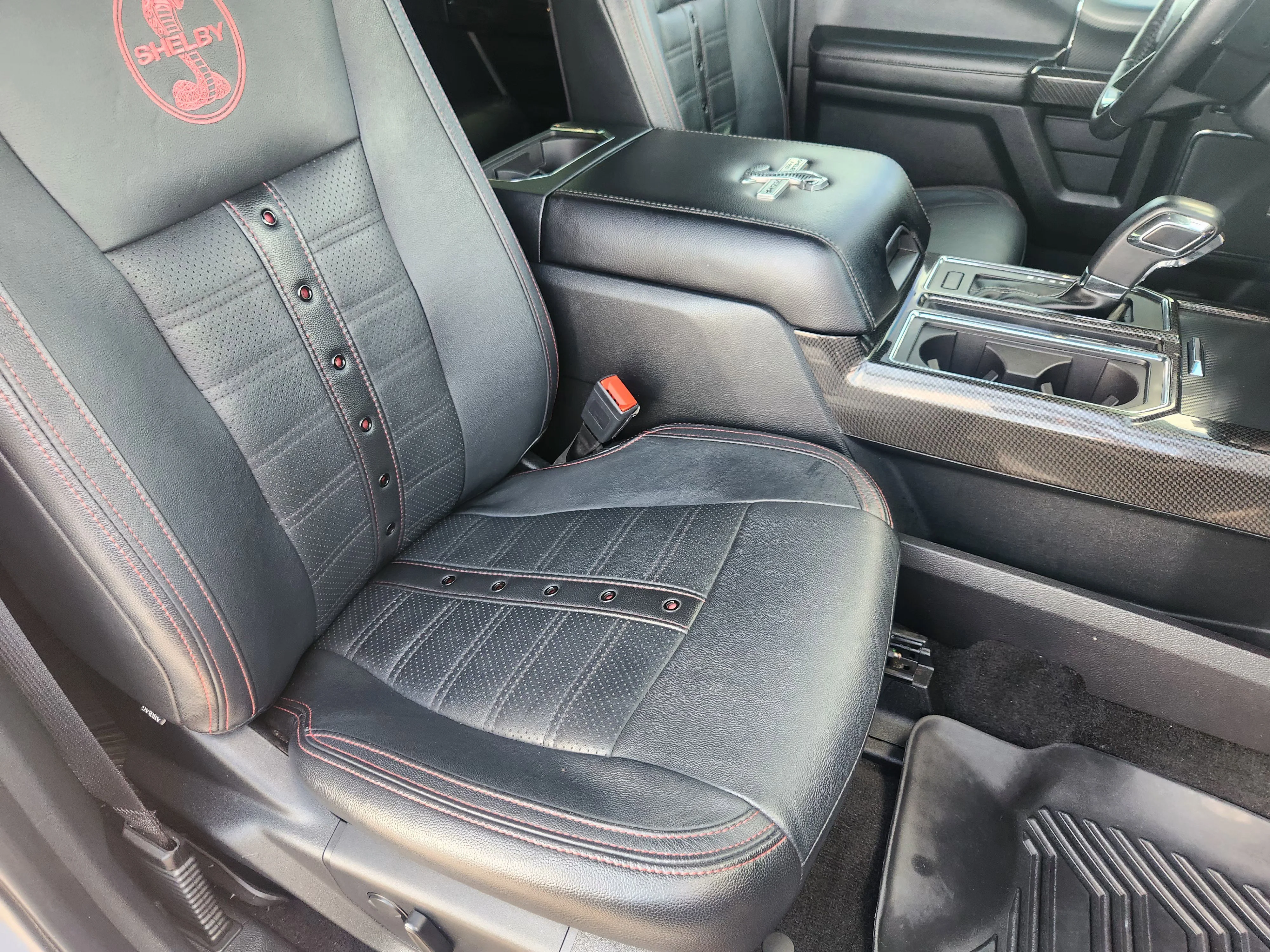 Used 2019  Ford Lariat Shelby Off-Road image 15