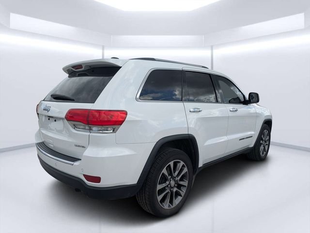 Used 2018 White Jeep Limited image 3