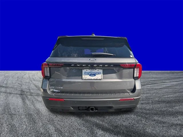 New 2027 Carbonized Gray Metallic Ford Active image 4