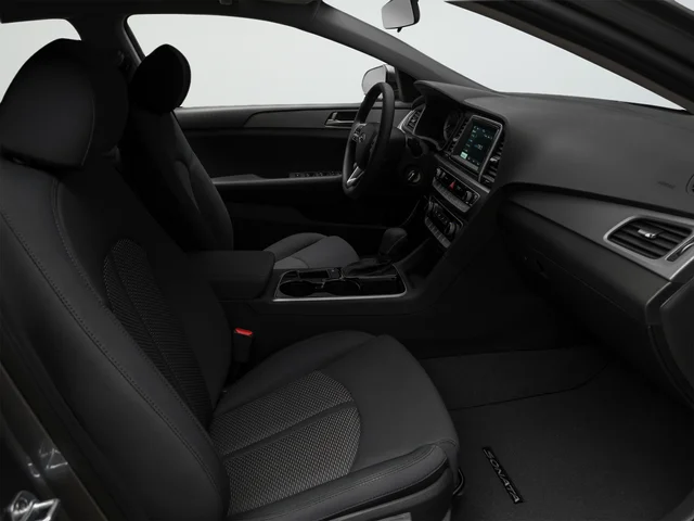 Used 2018 Gray Hyundai Sport image 27