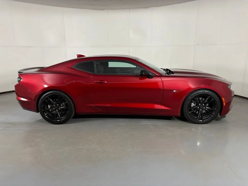 Certified Used 2023 RADIANT RED TINTCOAT Chevrolet 1LT image 11