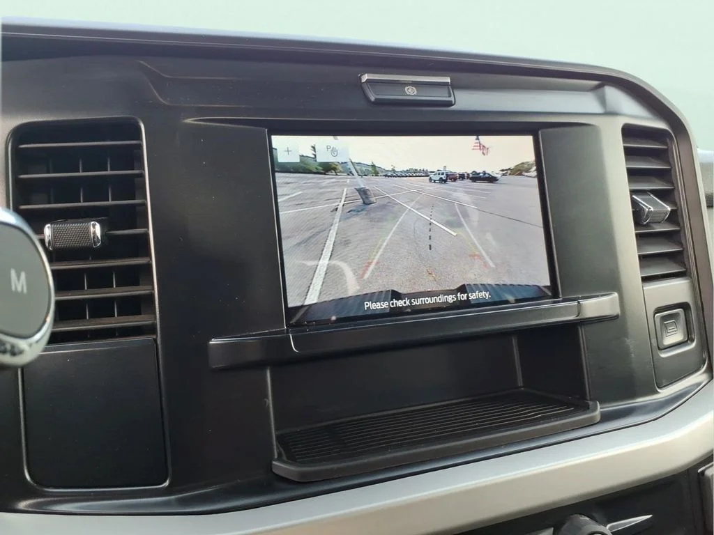 Used 2025 Gray Ford XLT image 29