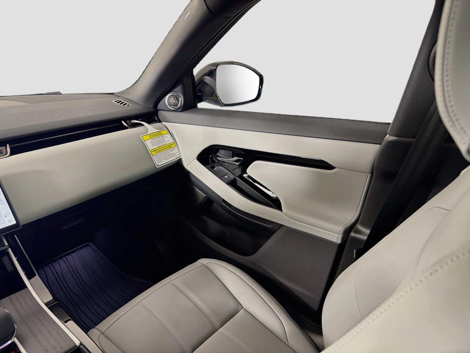 New 2026 Fuji White Land Rover Core S image 24