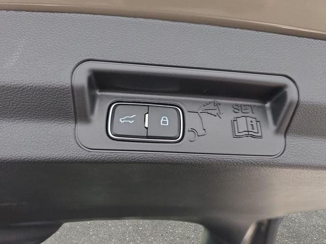 Used 2026 Gray Ford ST-Line image 33