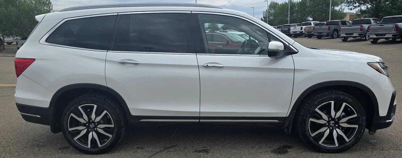 Used 2022 White Honda Touring 8-Passenger AWD Leather Sunroof V6 image 6