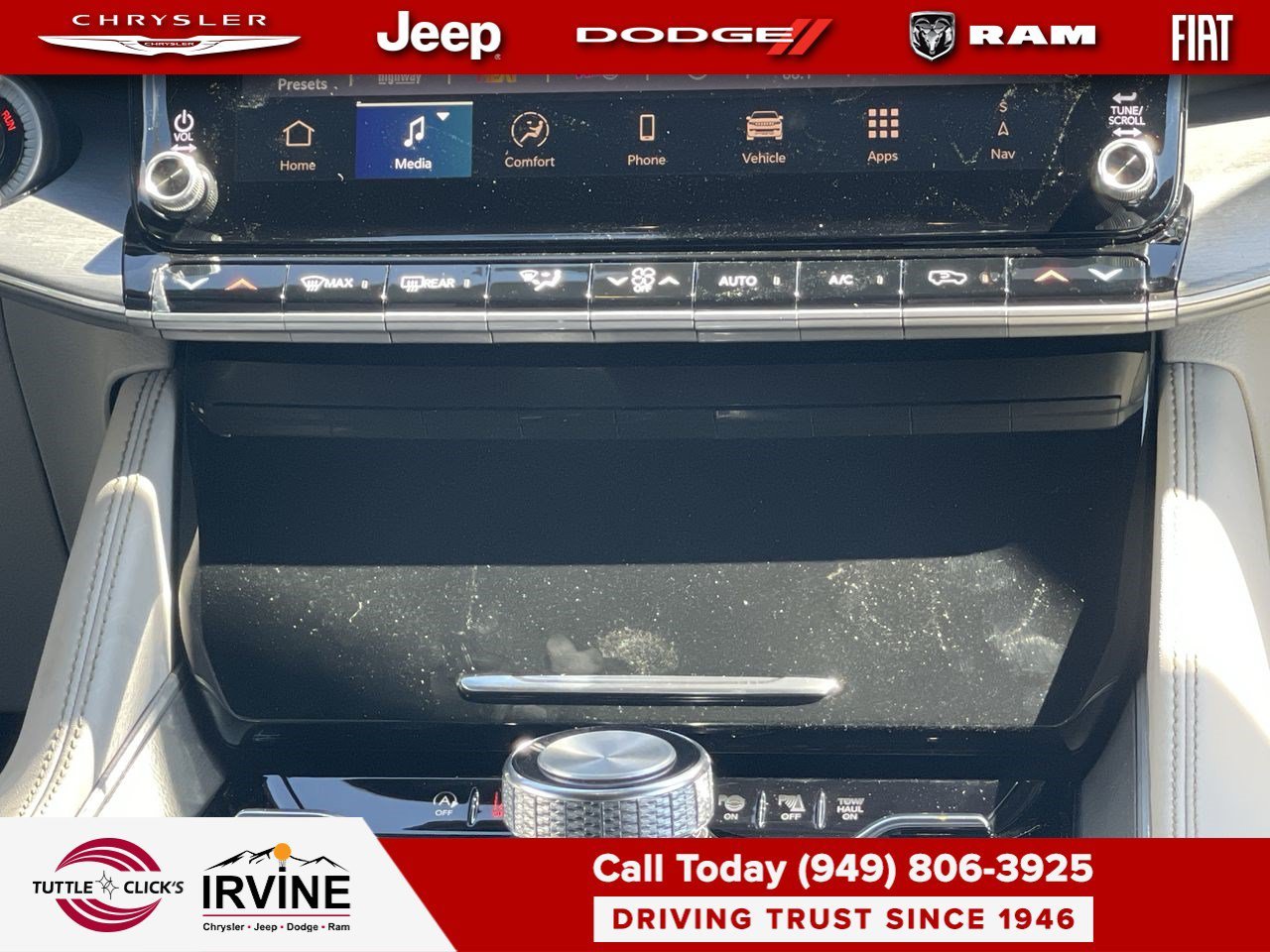 New 2026 Fathom Blue Pearlcoat Jeep Limited Reserve image 13