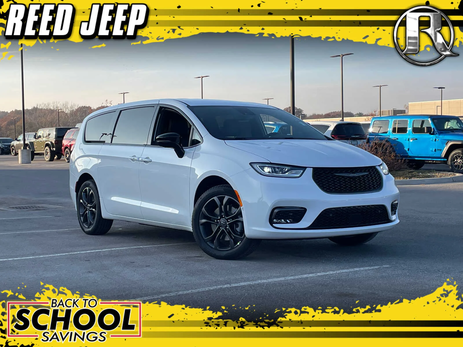 2026 Chrysler Pacifica Select