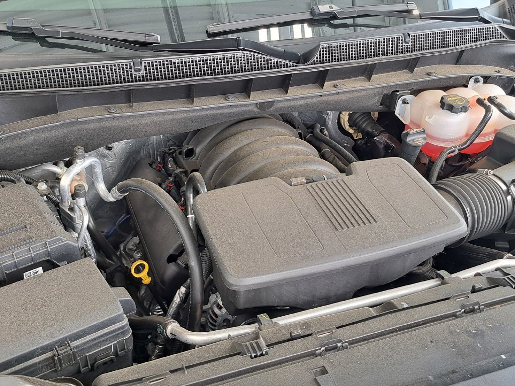 2026 Chevrolet Suburban Premier - Photo 15