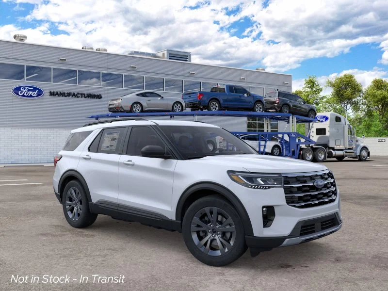 New 2026 Space White Metallic Ford Active image 25