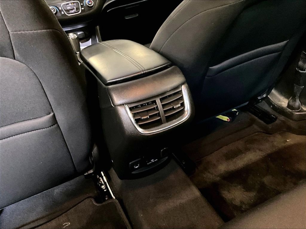 Used 2018 Gray Chevrolet LT image 28