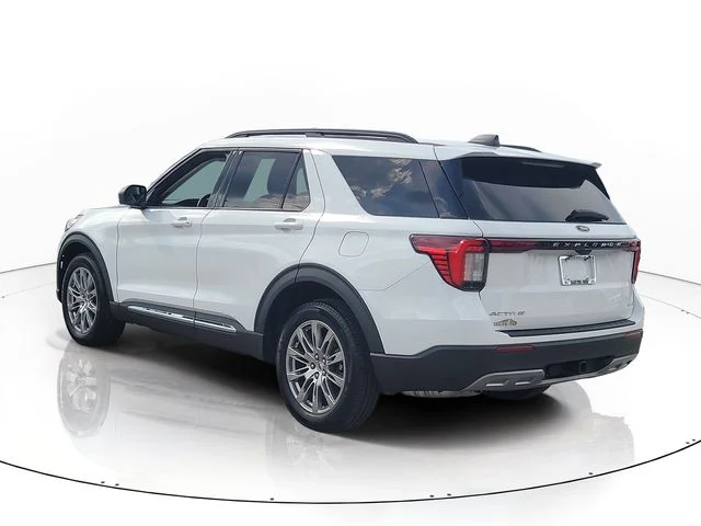 Used 2025 White Ford Active image 7
