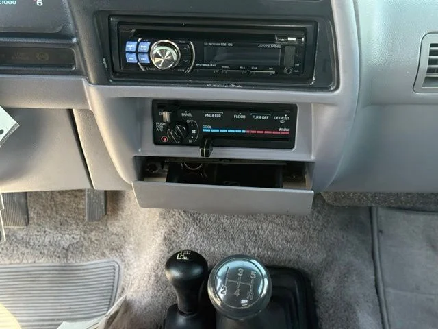 Used 1994 Green Ford XLT image 20