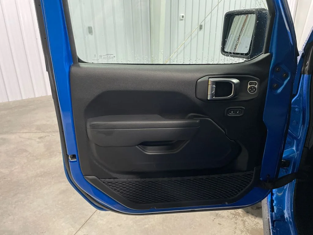New 2026 Hydro Blue Pearl-Coat Exterior Paint Jeep Willys image 14