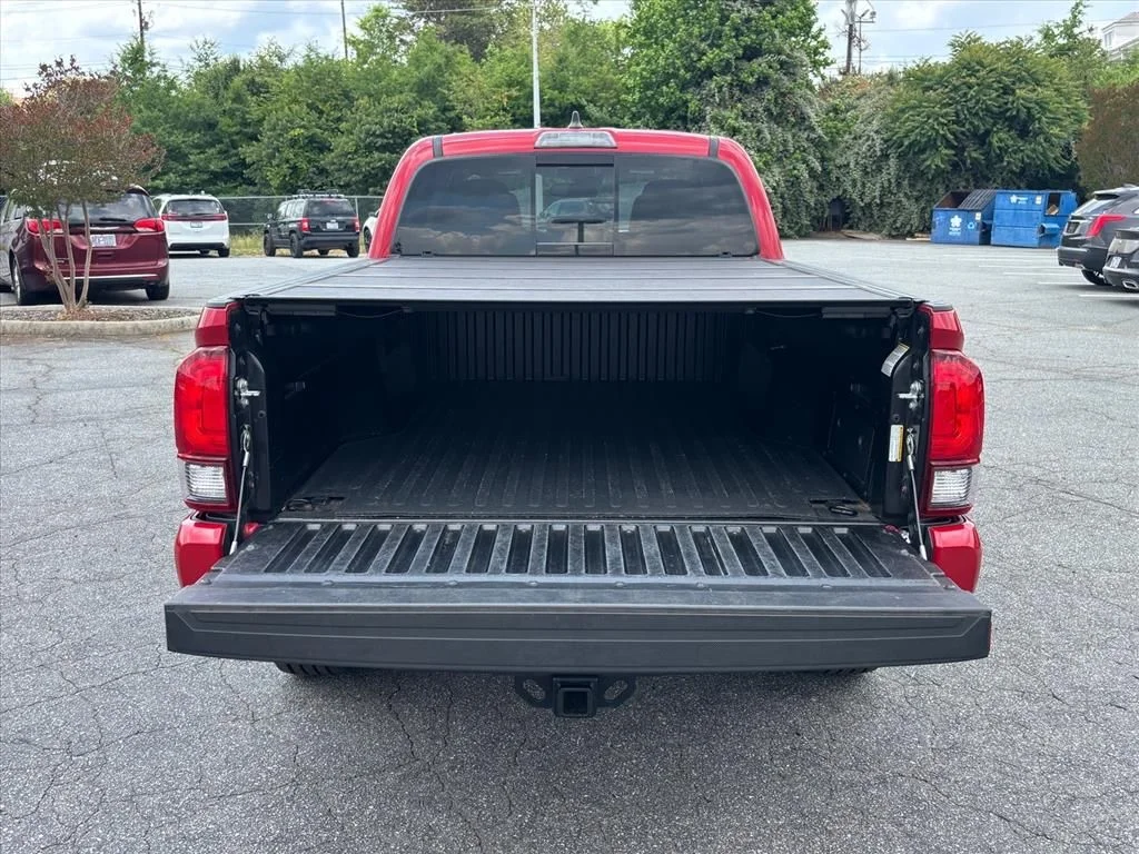 Used 2022 Red Toyota SR5 image 26