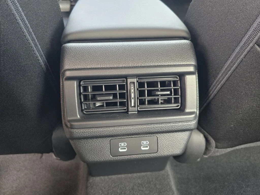 New 2026 Urban Gray Pearl Honda SE image 25