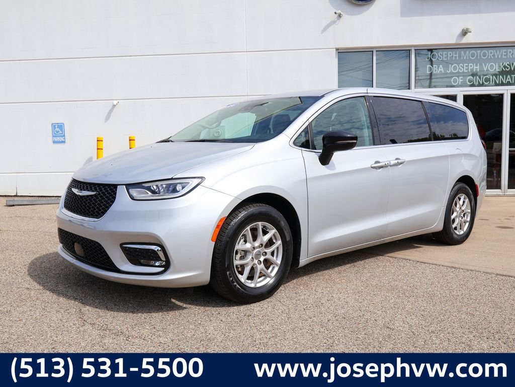 2024 Chrysler Pacifica