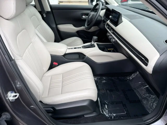 Used 2025  Honda EX-L image 34