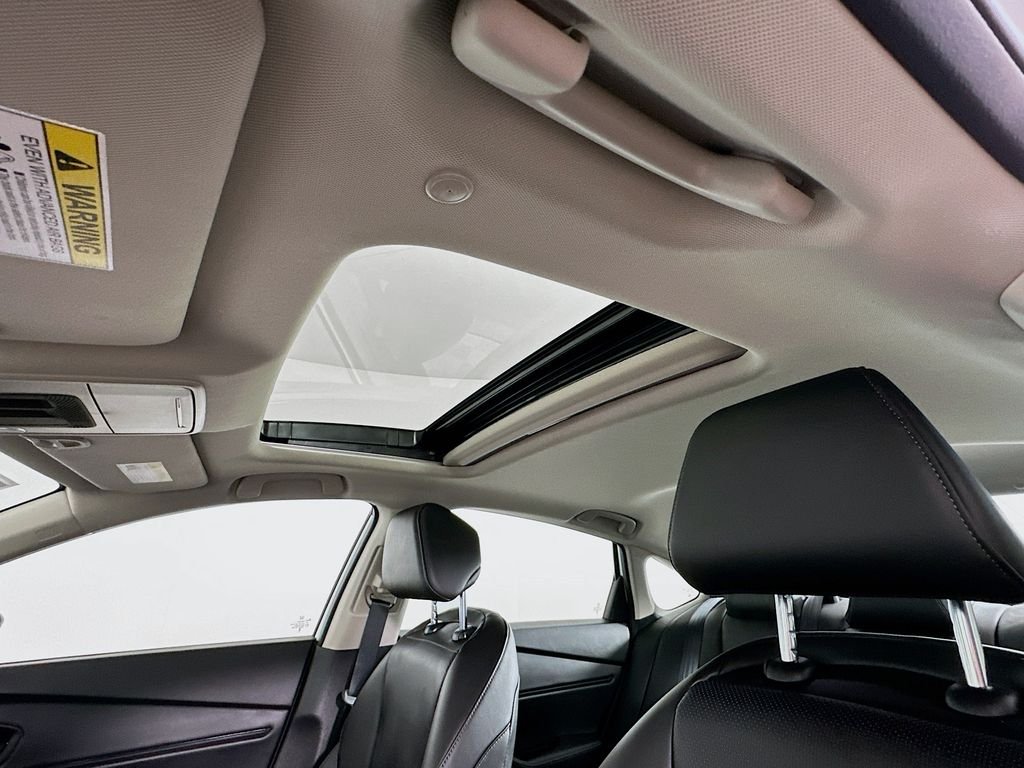 New 2026 Platinum White Pearl Honda Touring image 22