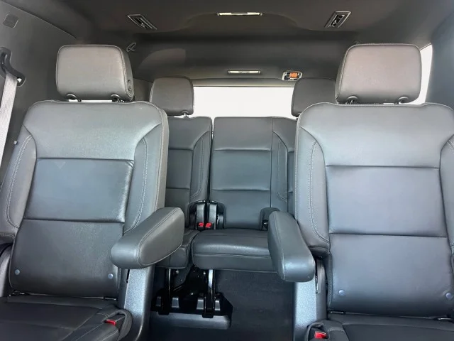 Used 2023 Auburn Metallic Chevrolet LT image 13