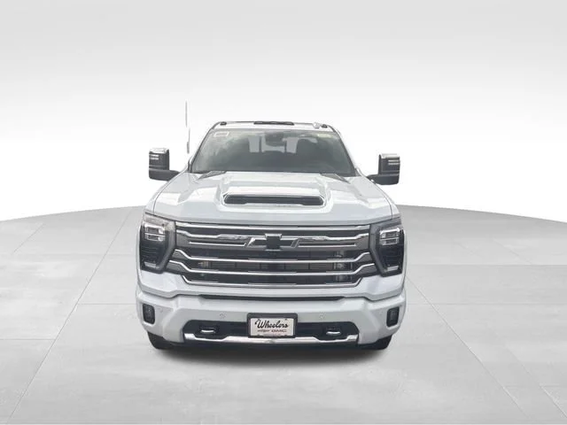 New 2026 Polar White Tricoat Chevrolet High Country image 36