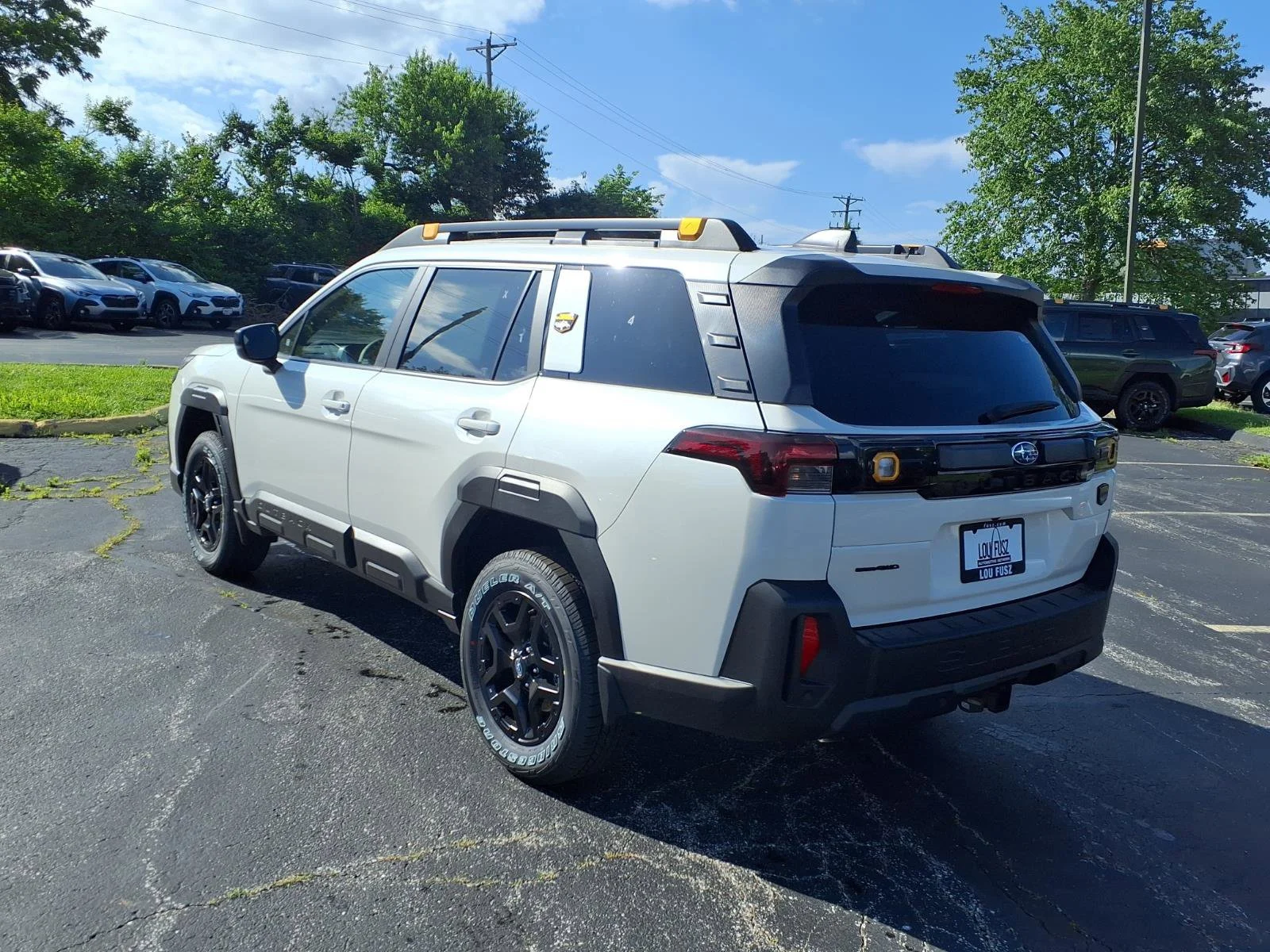 New 2026 CRYSTAL WHITE PEARL Subaru Wilderness image 2