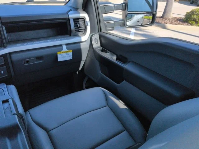 New 2026 Oxford White Ford F-250® XL image 17