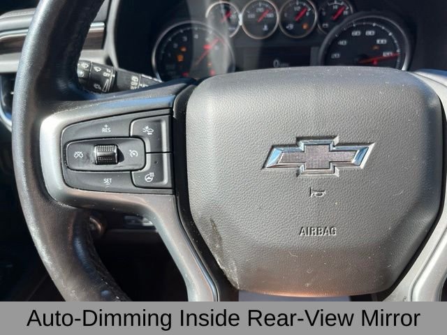 Used 2021 Gray Chevrolet Z71 image 30
