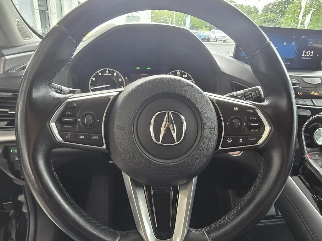 Used 2021 Majestic Black Pearl Acura Base image 13