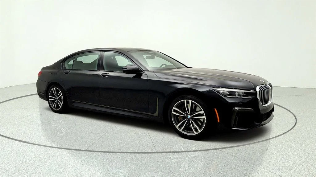 Used 2020 Black Sapphire Metallic BMW 745e xDrive iPerformance Plug-In Hybrid w/ M Sport & B&W Audio image 3