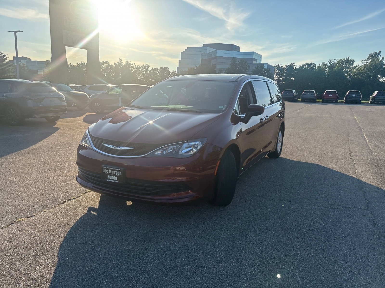 Used 2017 Velvet Red Pearlcoat Chrysler Touring image 13