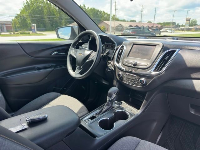 Used 2024 Gray Chevrolet LT image 9