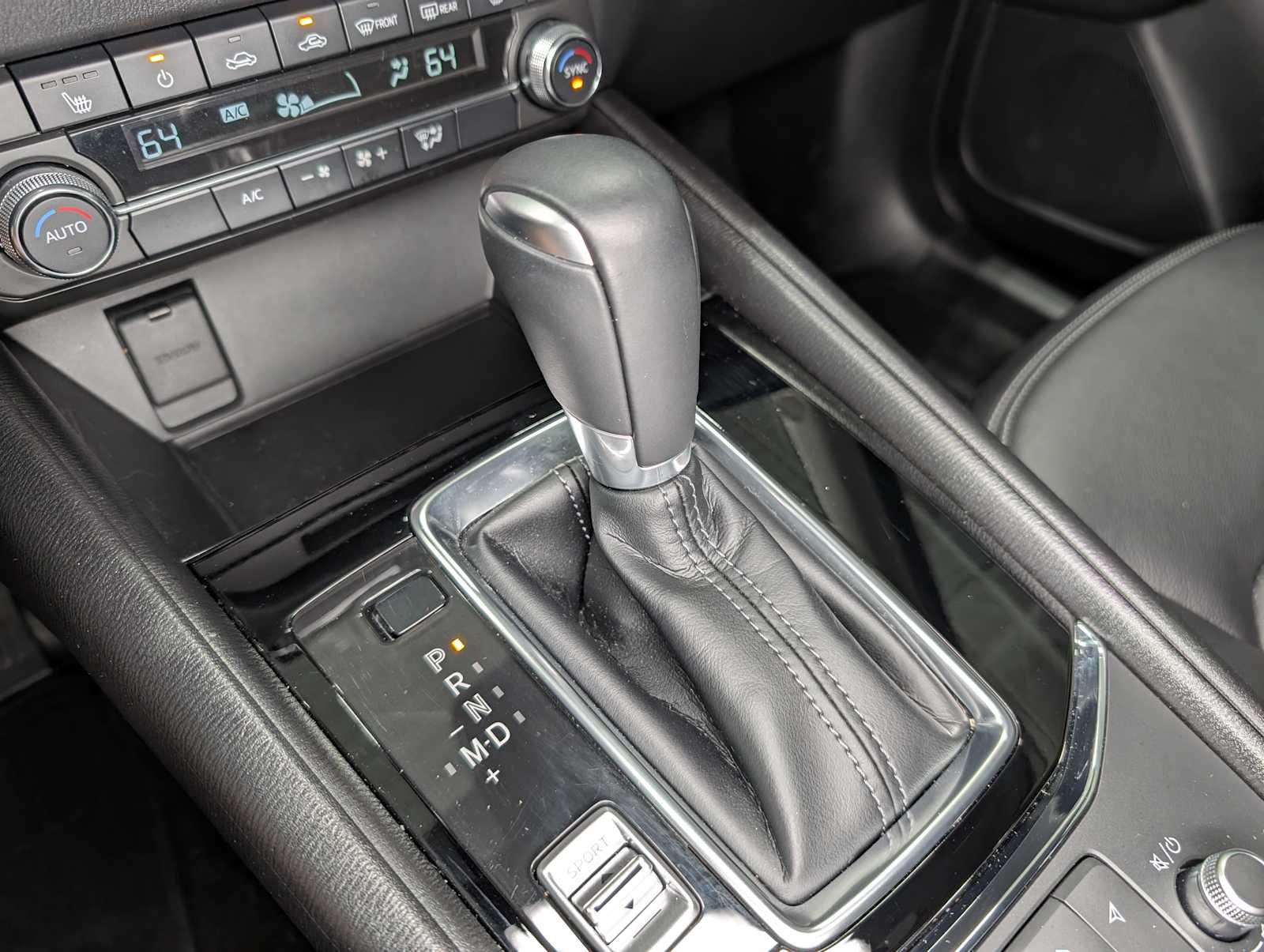 Used 2025 Rhodium White Metallic Mazda 2.5 S Preferred Package image 28