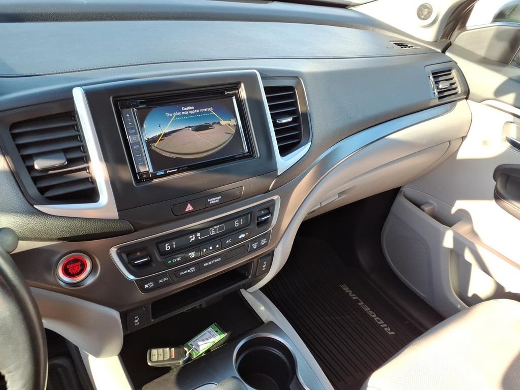 Certified Used 2019 Blue Honda RTL image 7