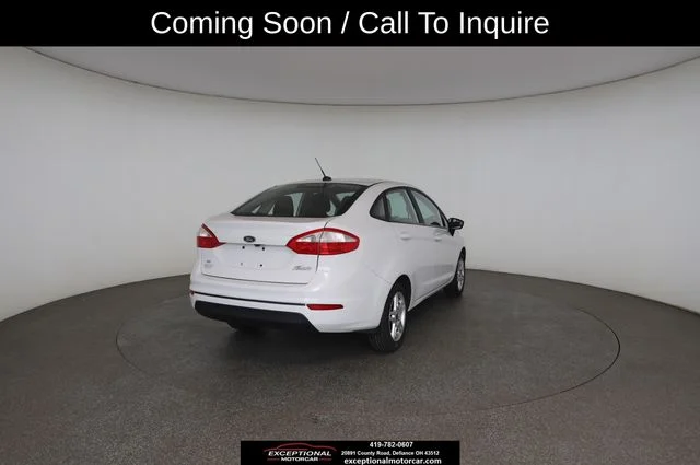 Used 2019 White Ford SE image 17