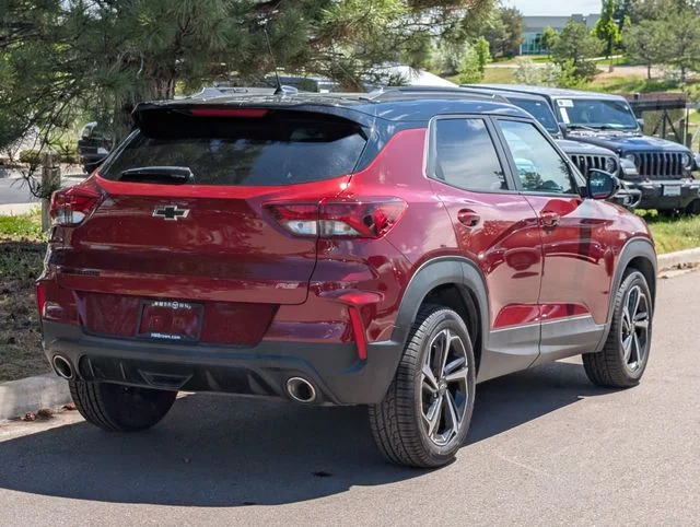 Used 2023 Crimson Chevrolet RS image 3