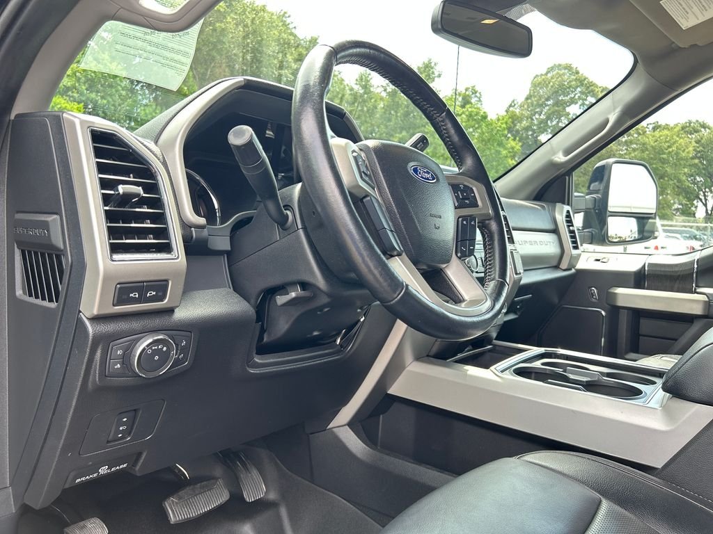 Used 2021 Blue Ford Lariat image 8