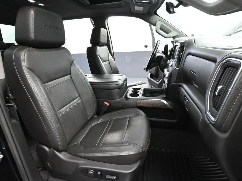 Used 2023 Black GMC Denali image 55