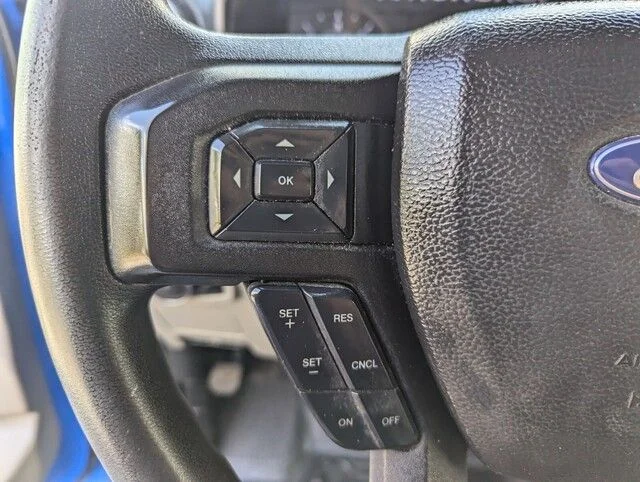 Used 2018  Ford XL image 15