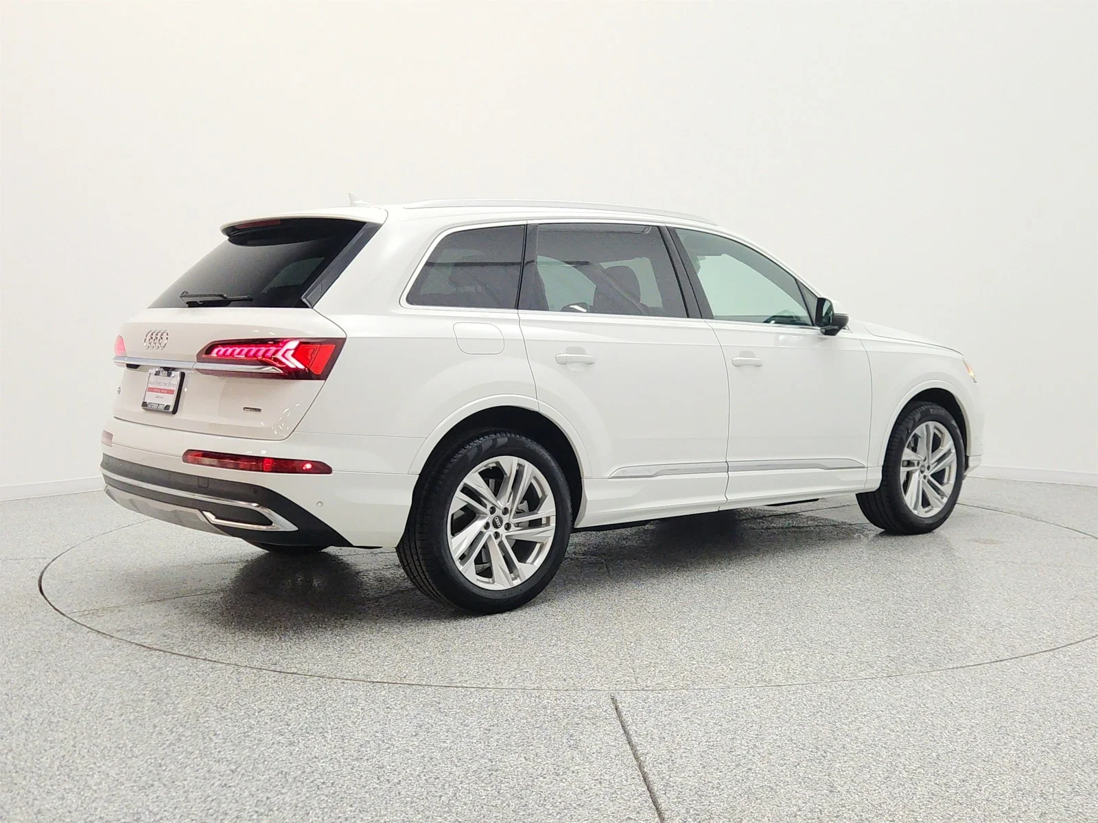 Used 2023 Carrara White Audi Premium 45 TFSI quattro image 5