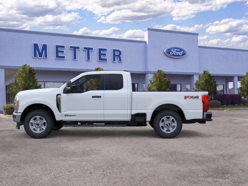 New 2026 Oxford White Ford F-250® XLT image 25