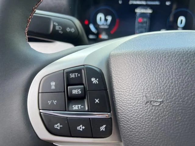 New 2026 Vapor Blue Metallic Ford Active image 72
