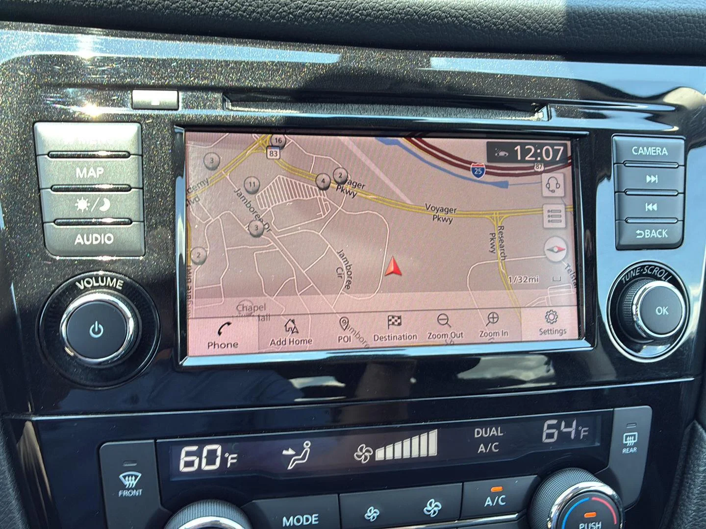Used 2020 Magnetic Black Pearl Nissan SL image 30