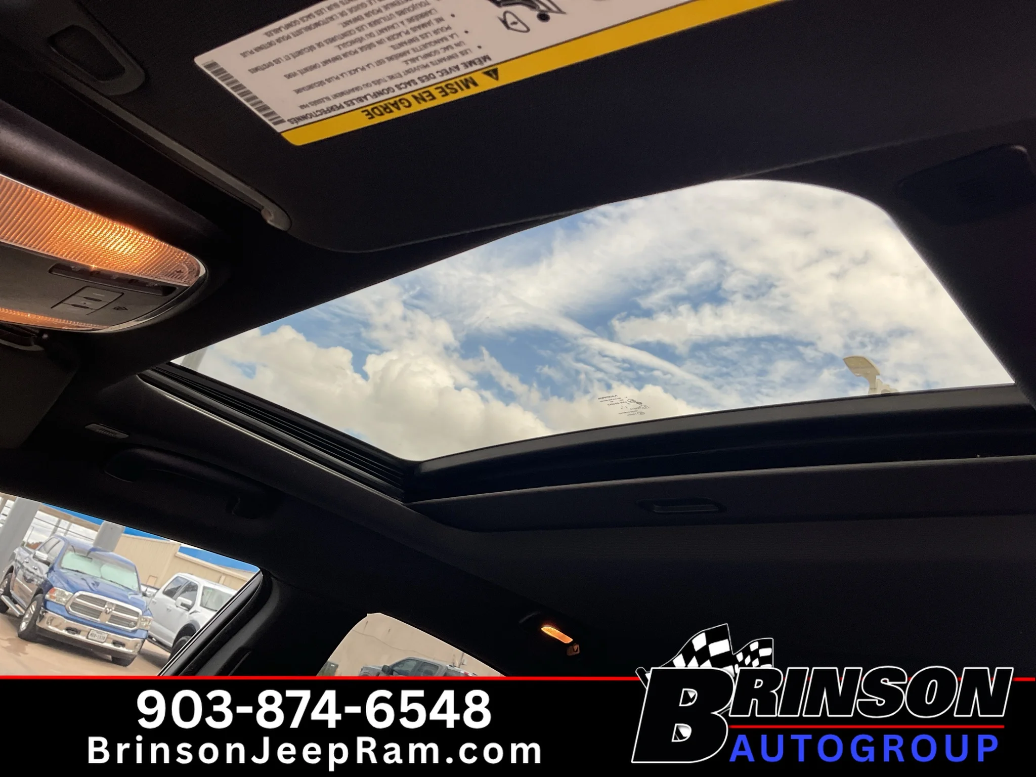 Used 2022 Pitch Black Clearcoat Dodge R/T image 27
