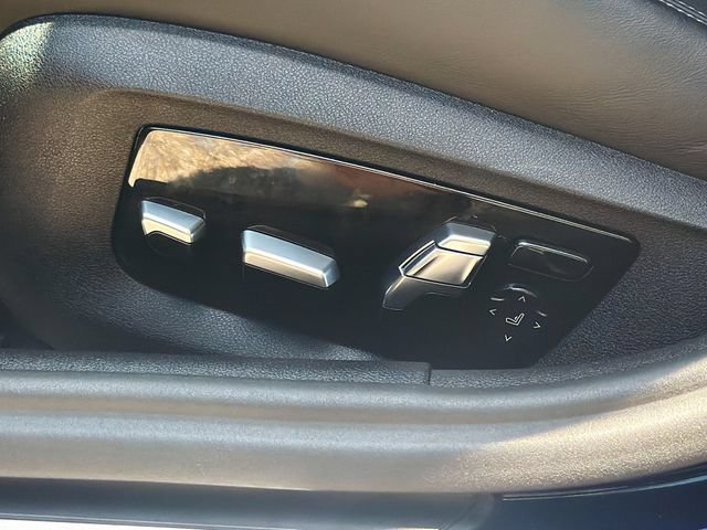 Used 2023 Tanzanite Blue II Metallic BMW Base image 26