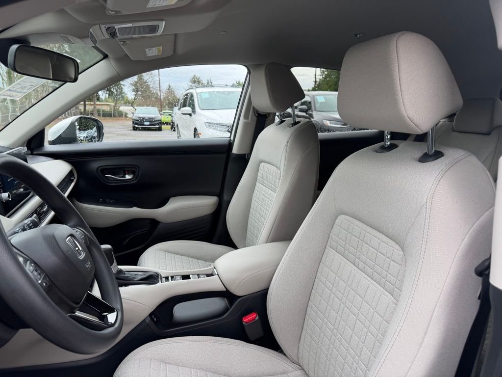 2026 Honda HR-V LX - Photo 14